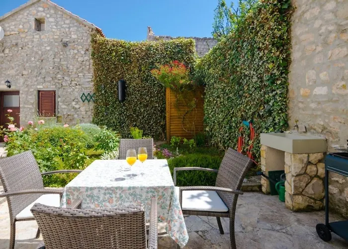 House Oleander * Sukošan